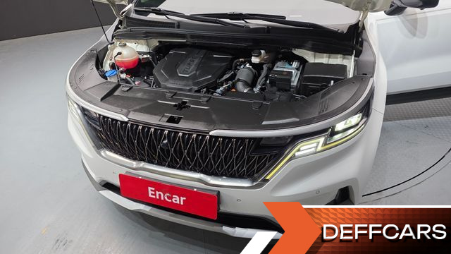 Kia CARNIVAL 9-Seater Prestige купить на сайте DeffCars