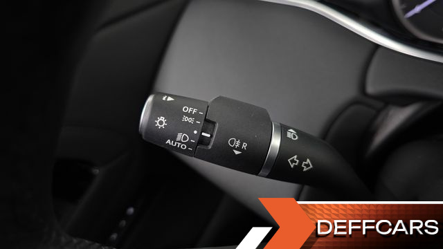Land Rover RANGE ROVER EVOQUE P250 SE купить на сайте DeffCars