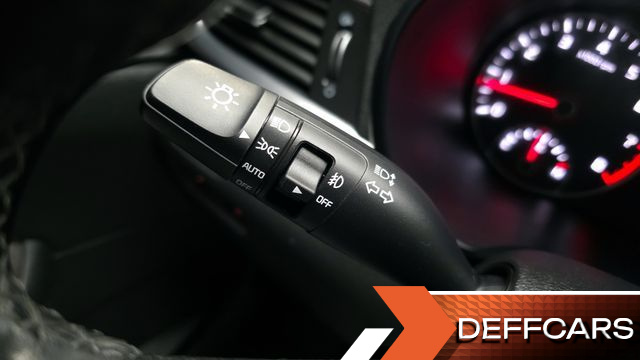 Kia K5 2.0 Noblesse купить на сайте DeffCars
