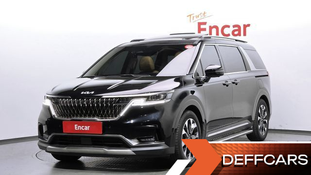 Kia CARNIVAL Gasoline 7-Seater Signature купить на сайте DeffCars