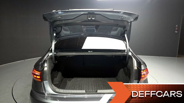Volkswagen JETTA 1.4 TSI Prestige купить на сайте DeffCars