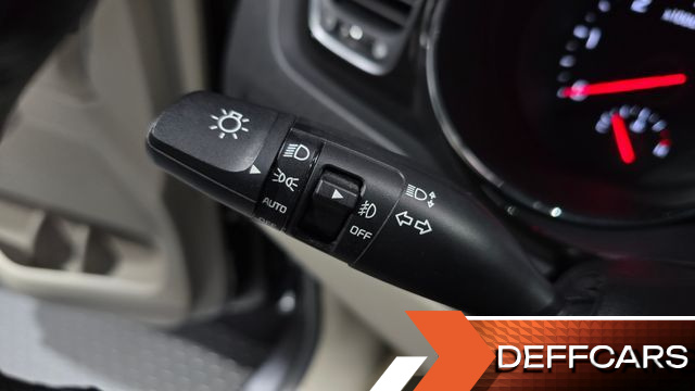 Kia CARNIVAL 9-Seater Prstige купить на сайте DeffCars