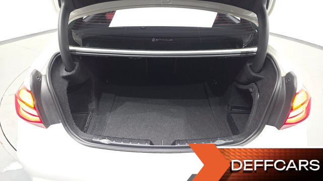 BMW 3-SERIES 330i M Sport Shadow купить на сайте DeffCars