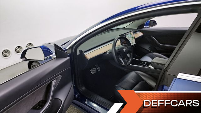 Tesla MODEL 3 Performance AWD купить на сайте DeffCars