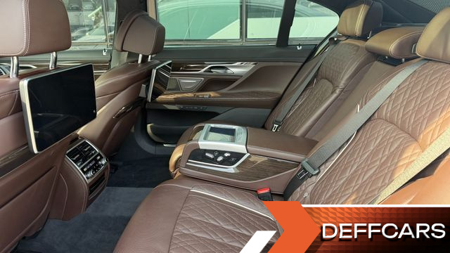 BMW 7-SERIES 730Ld xDrive Design Pure Excellence купить на сайте DeffCars