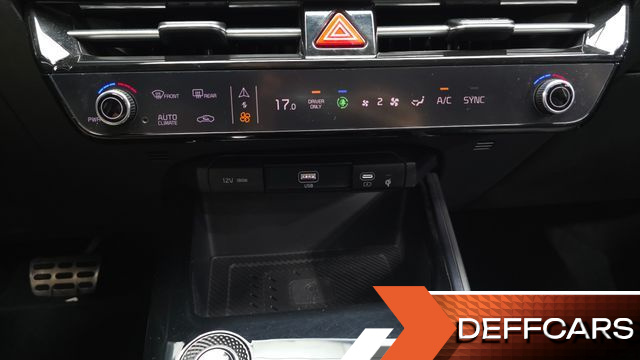 Kia NIRO Signature купить на сайте DeffCars