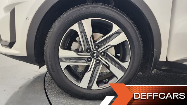 Kia SORENTO HEV 1.6 4WD Gravity купить на сайте DeffCars