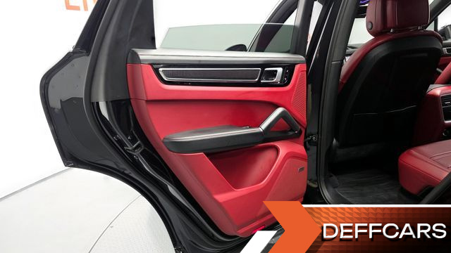 Porsche CAYENNE 3.0 купить на сайте DeffCars