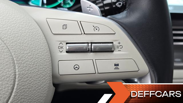 Hyundai GRANDEUR 2.5 Le Blanc купить на сайте DeffCars