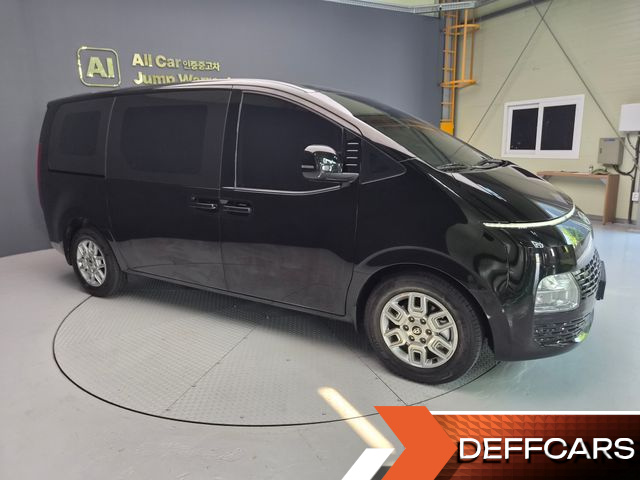 Hyundai STARIA L3.5 Cargo 3-Seater Modern купить на сайте DeffCars