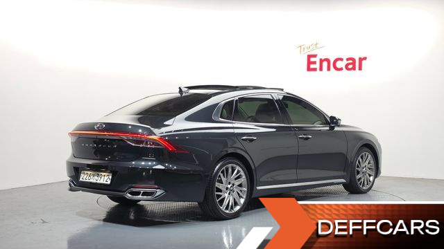 Hyundai GRANDEUR 3.3 Calligraphy купить на сайте DeffCars
