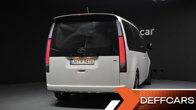 Hyundai STARIA 4WD Lounge 9-Seater Inspiration купить на сайте DeffCars