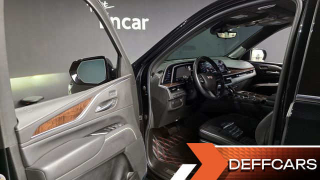 Cadillac ESCALADE 6.2 Premium Luxury Platinum купить на сайте DeffCars