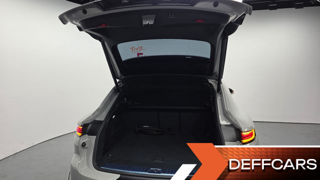 Porsche CAYENNE 3.0 E-Hybrid Coupe купить на сайте DeffCars