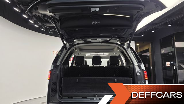 Land Rover DISCOVERY 3.0 SD6 HSE купить на сайте DeffCars