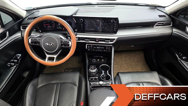 Kia K5 2.0 LPI Prestige купить на сайте DeffCars