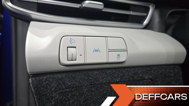 Hyundai AVANTE 1.6 LPi Inspiration купить на сайте DeffCars