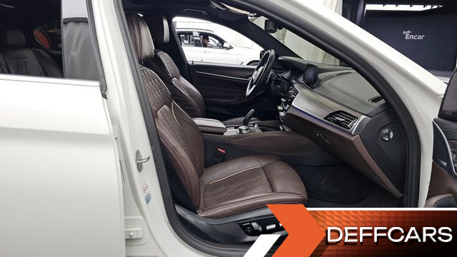 BMW 5-SERIES 520d M Sport Package Plus купить на сайте DeffCars