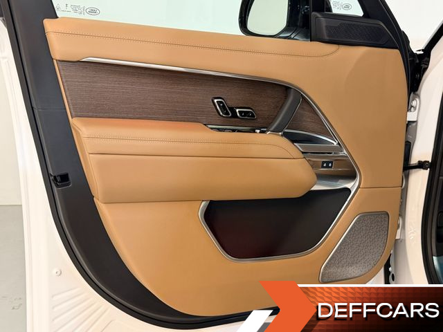 Land Rover RANGE ROVER P530 Autobiography Long Wheel Base купить на сайте DeffCars