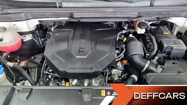 Kia CARNIVAL 9-Seater Signature купить на сайте DeffCars