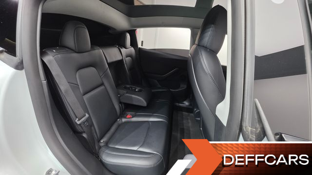 Tesla MODEL Y Long Range AWD купить на сайте DeffCars