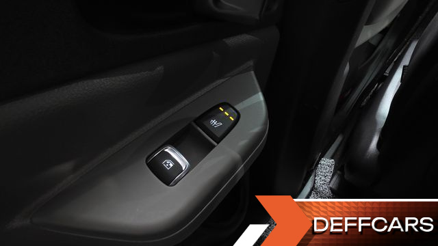 Kia CARNIVAL 9-Seater Noblesse купить на сайте DeffCars