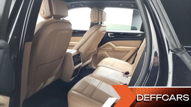 Porsche CAYENNE 3.0 купить на сайте DeffCars