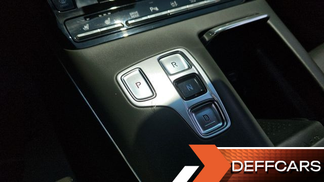 Hyundai GRANDEUR 3.3 Calligraphy купить на сайте DeffCars