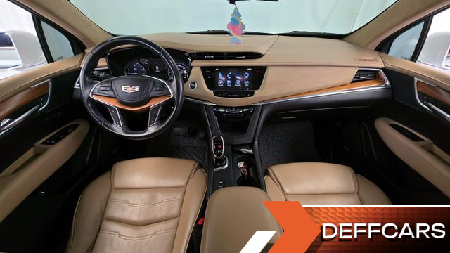 Cadillac XT5 3.6 Platinum купить на сайте DeffCars