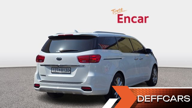 Kia CARNIVAL 9-Seater Prstige купить на сайте DeffCars