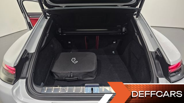 Porsche PANAMERA 2.9 AWD E-Hybrid Platinum Edition купить на сайте DeffCars