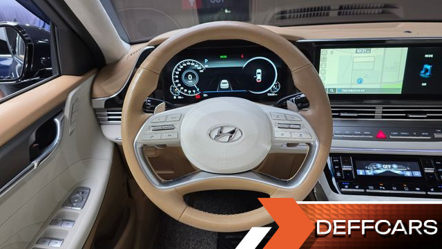 Hyundai GRANDEUR 3.3 Calligraphy купить на сайте DeffCars