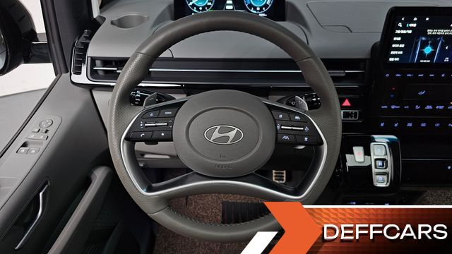 Hyundai STARIA HEV 1.6 Lounge 7-Seater Inspiration купить на сайте DeffCars