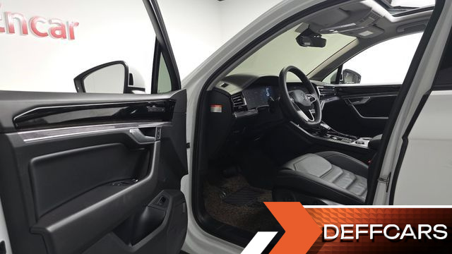 Volkswagen TOUAREG 3.0 TDI Premium купить на сайте DeffCars