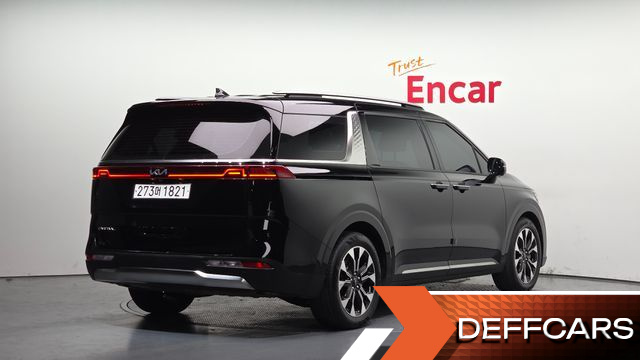 Kia CARNIVAL Gasoline 9-Seater Signature купить на сайте DeffCars