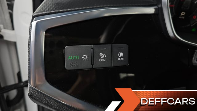 Audi Q3 40 TFSI Quattro Premium купить на сайте DeffCars