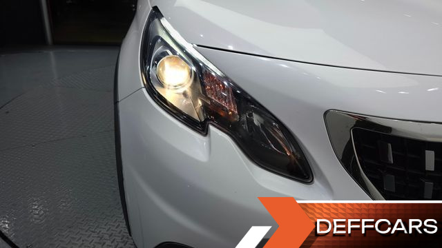 Peugeot 2008 1.5 BlueHDi Allure купить на сайте DeffCars