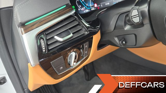 BMW 5-SERIES 520i Luxury купить на сайте DeffCars