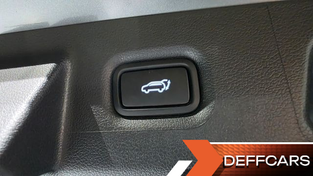 Hyundai SANTAFE Diesel 2.2 2WD Prestige купить на сайте DeffCars