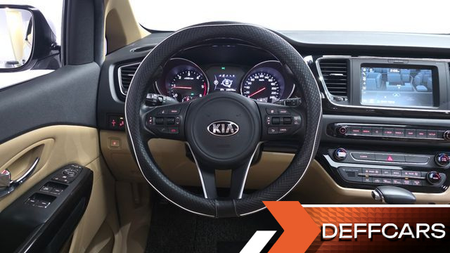 Kia CARNIVAL 7-seater Limousine VIP купить на сайте DeffCars
