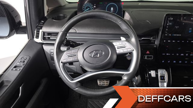 Hyundai STARIA L3.5 Lounge 9-Seater Inspiration купить на сайте DeffCars