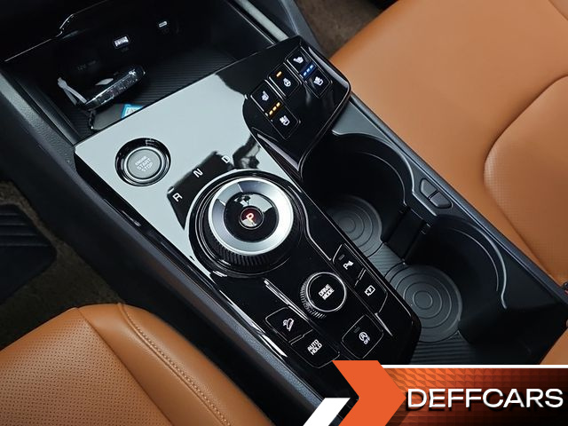 Kia SPORTAGE Gasoline 1.6 Turbo 2WD Nobleless Gravity купить на сайте DeffCars