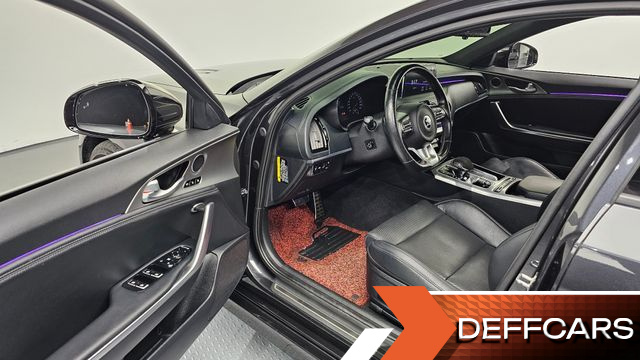 Kia STINGER 2.0 Turbo 2WD Platinum купить на сайте DeffCars
