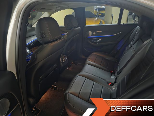 Mercedes E-CLASS E300 4MATIC Avnatgarde купить на сайте DeffCars