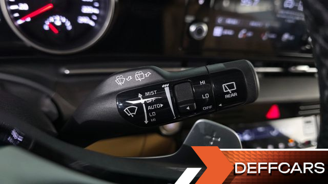 Kia CARNIVAL 7-Seater Outdoor Noblesse купить на сайте DeffCars