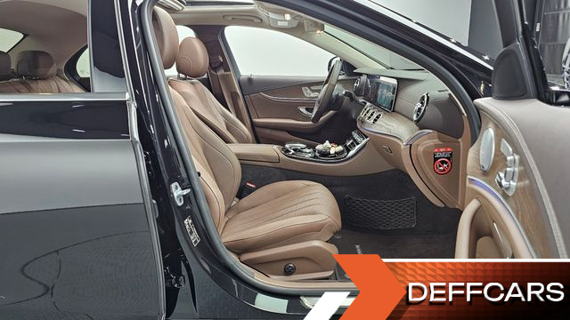 Mercedes E-CLASS E300 4MATIC Exclusive купить на сайте DeffCars
