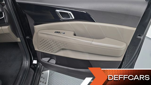 Kia CARNIVAL Gasoline 7-Seater Gravity купить на сайте DeffCars