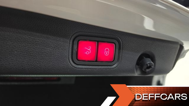 Mercedes E-CLASS E250 Exclusive купить на сайте DeffCars