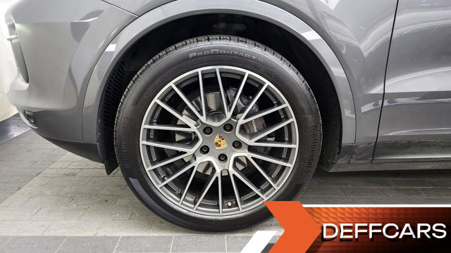 Porsche CAYENNE 3.0 PLATINUM EDITION купить на сайте DeffCars