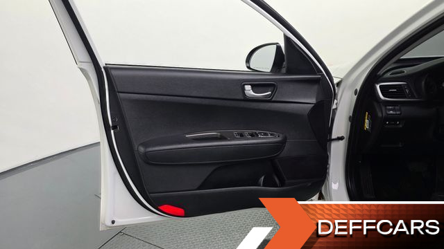 Kia K5 2.0 Prestige купить на сайте DeffCars